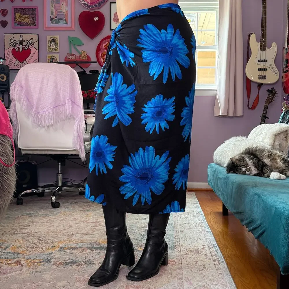 Vintage 90s / Y2K floral sarong wrap skirt